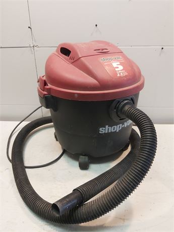 ​Shop-Vac 5-Gallon Wet/Dry Vacuum – 2.5 Peak HP 8