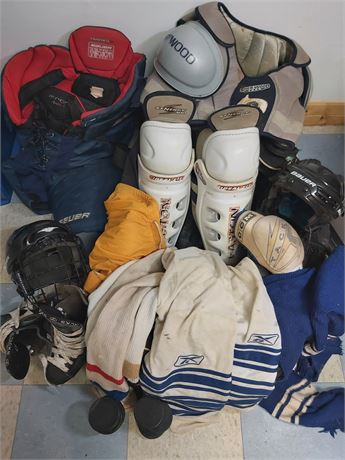 ​Complete Ice Hockey Equipment & Apparel Collection 9