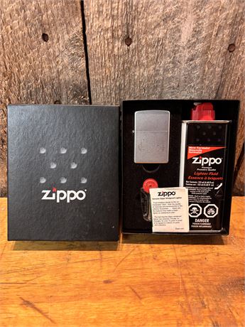 Genuine Zippo Lighter Gift Set – Custom "Chris" Engraving – Brushed Chrome DC