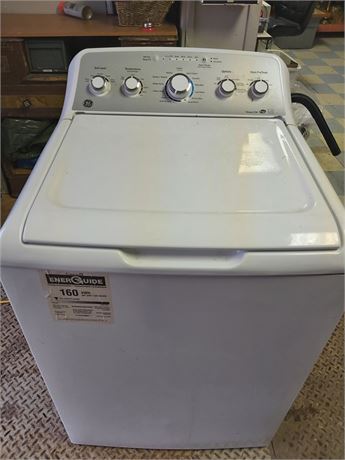 GE High-Efficiency Top-Load Washer with Stain PreTreat and Deep Fill G