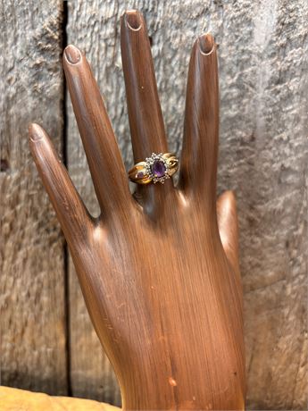 Vintage 10K Yellow Gold Amethyst & Diamond Halo Ring - 4g DC