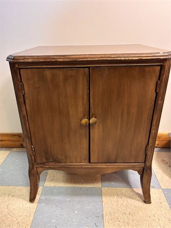 Vintage "Mountain Craftsmen" Mid-Century Modern Stained Wood Accent Cabinet OA