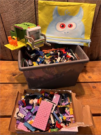 Bulk Building Blocks - The Grossery Gang Clean Up Garbage Truck & LEGO Pieces 11