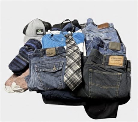 Premium Brand Apparel Bundle: Levi, Denver Hayes, Ben Hogan – Pants 38-40 / 15