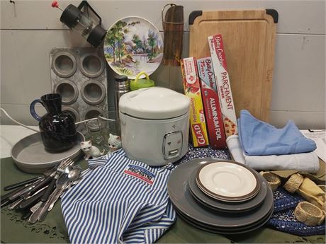 Kitchen Essentials and Home Goods Collection 4