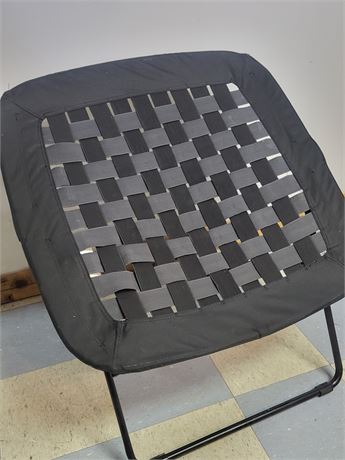 Portable Webbed Bungee Folding Chair 4BW