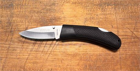 John-Benzen Tools Lockback Folding Pocket Knife – Black Textured Grip FS