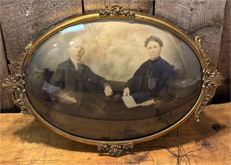 Antique Victorian Convex Bubble Glass Crayon Portrait 2