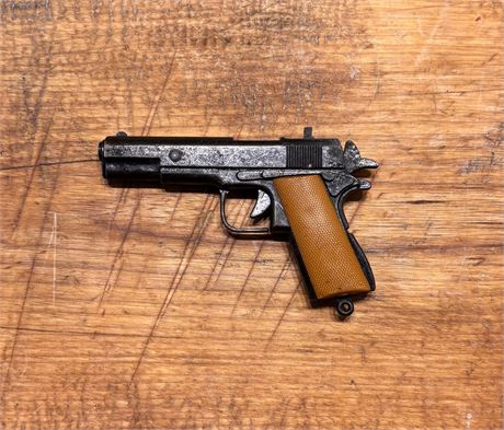 Vintage Victory Miniature Die-Cast Pistol Replica – Non-Firing Static Toy FS