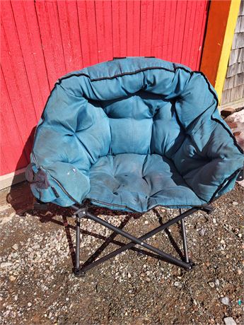 Padded Oversized Folding Outdoor Club Chair G