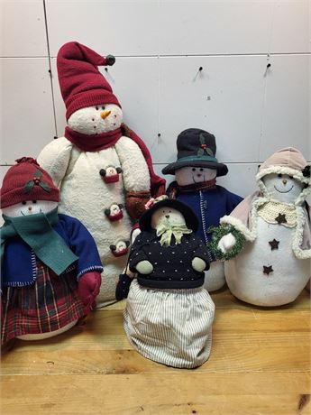 Set of 5 Primitive Plush Snowman Figures