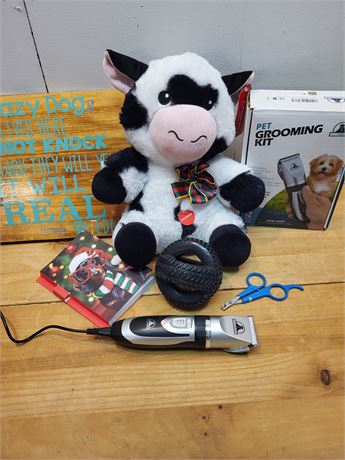 Petunion Pet Grooming Kit & Dog-Themed Novelty Lot