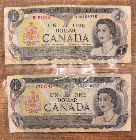 Vintage 1973 Canadian $1 Banknotes - Pair of 2