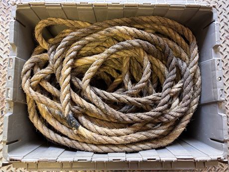 Large Heavy-Duty Twisted Rope with Plastic Storage Bin