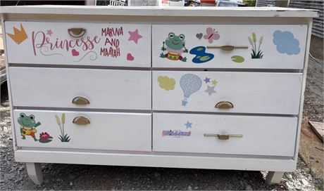 6-Drawer White Wooden Kid's Dresser P
