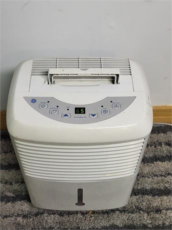 ​GE Portable Dehumidifier | Digital Control Panel with Built-In Carrying Handle