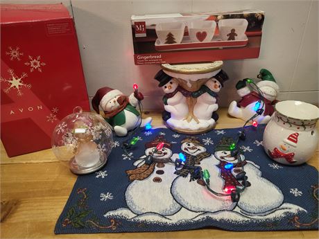 Christmas Snowman Holiday Decor & Entertaining Set