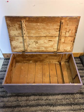 Vintage Wooden Storage Chest / Blanket Box with Purple Painted Finish
