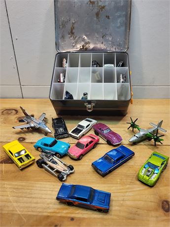 Diecast Toy Vehicle Collection with Metal Carrying Case