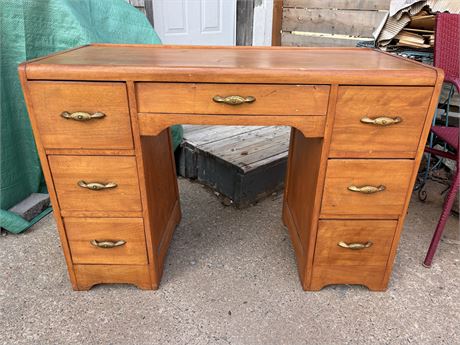 Vintage Mid-Century Wooden Kneehole Desk