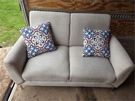 Modern Fabric Loveseat with Accent Pillows