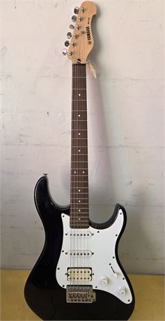 Yamaha EG 112 Electric Guitar - Black & White ​Description ​Brand/Model: Yamaha