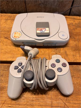 Sony PS one Console Bundle (Model SCPH-101) - Powers On