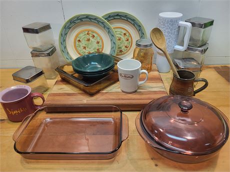 Kitchenware and Serveware Collection