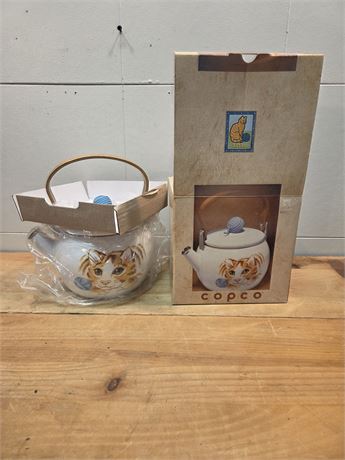 Vintage Copco "Kit T. Kat" 2-Quart Tea Kettle with Box