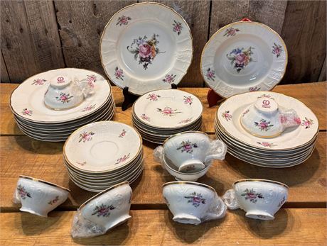 Vintage Bernadotte Czechoslovakia "Sonata" 8-Piece Place Setting (Near Complete)