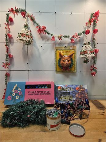Vintage Christmas Holiday Decor & Outdoor Lighting