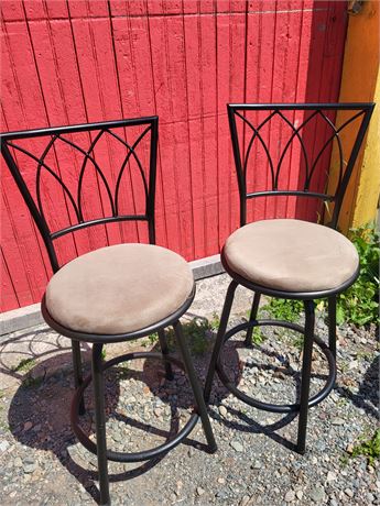 Metal Swivel Bar Stools
