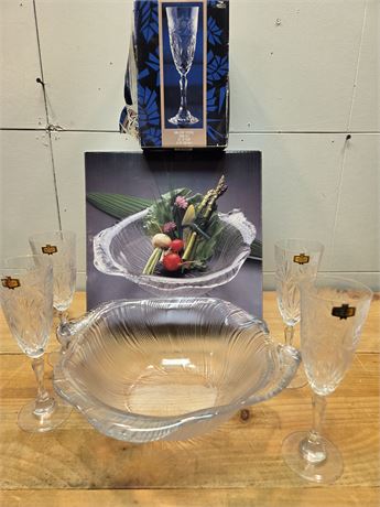 Crystal Zajecar Flutes & Seashell Saladier Bowl Combo Set