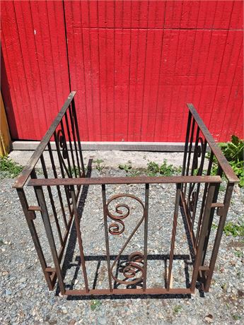 ​Vintage Wrought Iron Porch Railing/Fire Enclosure Set