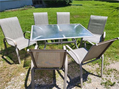 7-Piece Outdoor Patio Dining Set