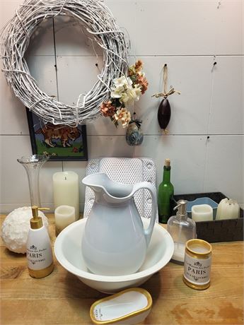 Farmhouse Vanity & Paris-Themed Home Decor Collection