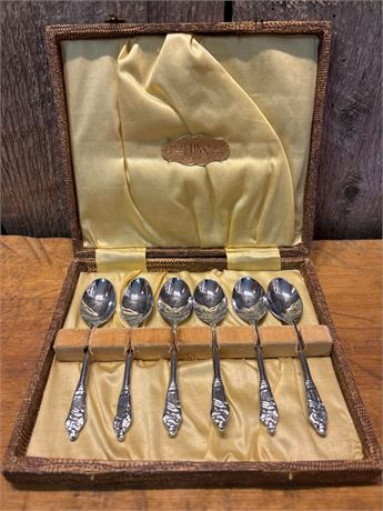 Vintage Chrome-Plated Spoon Set in Fitted Presentation Box