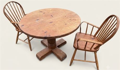 Solid Wood Round Pedestal Table with 2 Windsor Armchairs - Refinishing Project