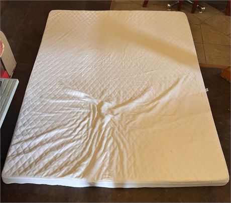 Sleep Innovations 3" Queen Size Memory Foam Mattress Topper with Cover