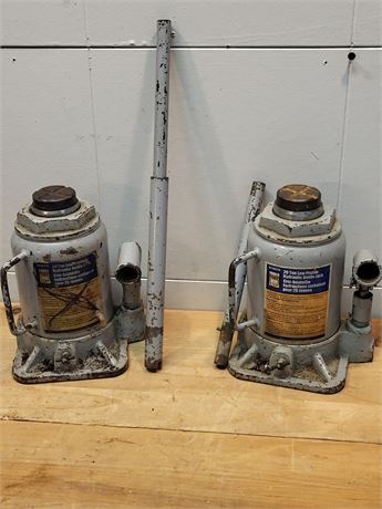 Pair of Power Fist 20-Ton Low Profile Hydraulic Bottle Jacks