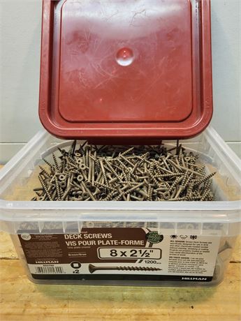 Hillman Brown Deck Screws 8 x 2-1/2 Inch 1200-Piece Tub
